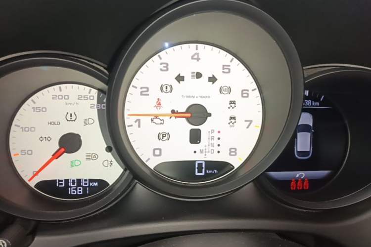 Used Porsche Macan 2020 Macan 2.0T Instrument Cluster