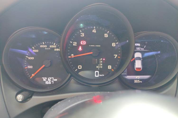 Used Porsche Macan 2020 Macan 2.0T Instrument Cluster