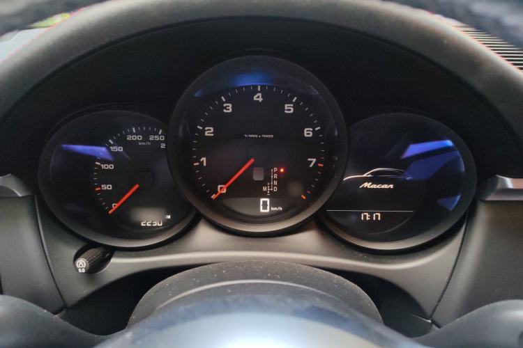 Used Porsche Macan 2020 Macan 2.0T Instrument Cluster