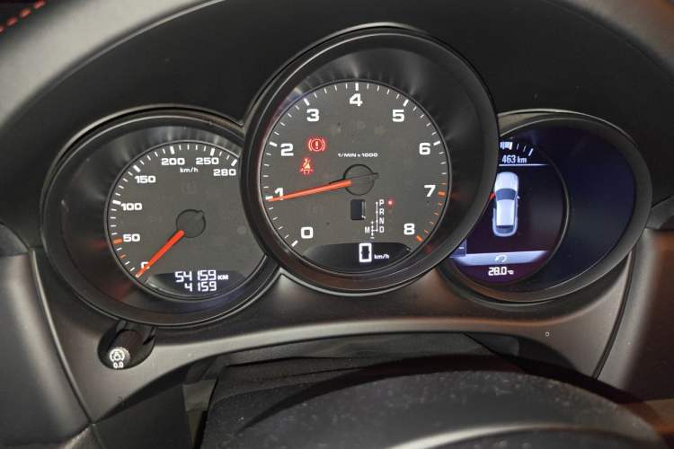 Used Porsche Macan 2020 Macan 2.0T Instrument Cluster