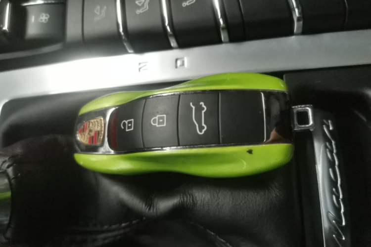 Used Porsche Macan 2020 Macan 2.0T Interior 1