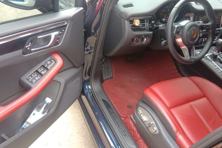Used Porsche Macan 2020 Macan GTS 2.9T Interior 3