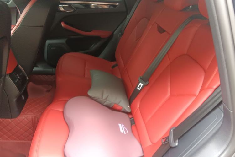 Used Porsche Macan 2020 Macan GTS 2.9T Interior 4