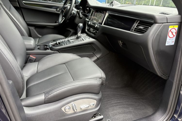 Used Porsche Macan 2020 Macan 2.0T Interior 7