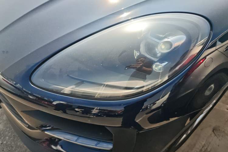 Used Porsche Macan 2020 Macan 2.0T Left Front Headlight