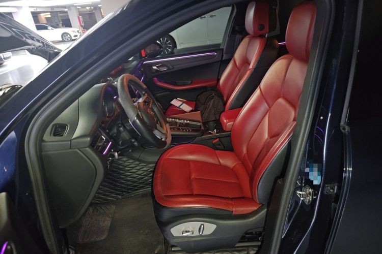Used Porsche Macan 2020 Macan 2.0T Left Front Seat