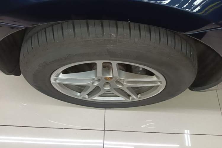 Used Porsche Macan 2020 Macan 2.0T Left Front Wheel Hub