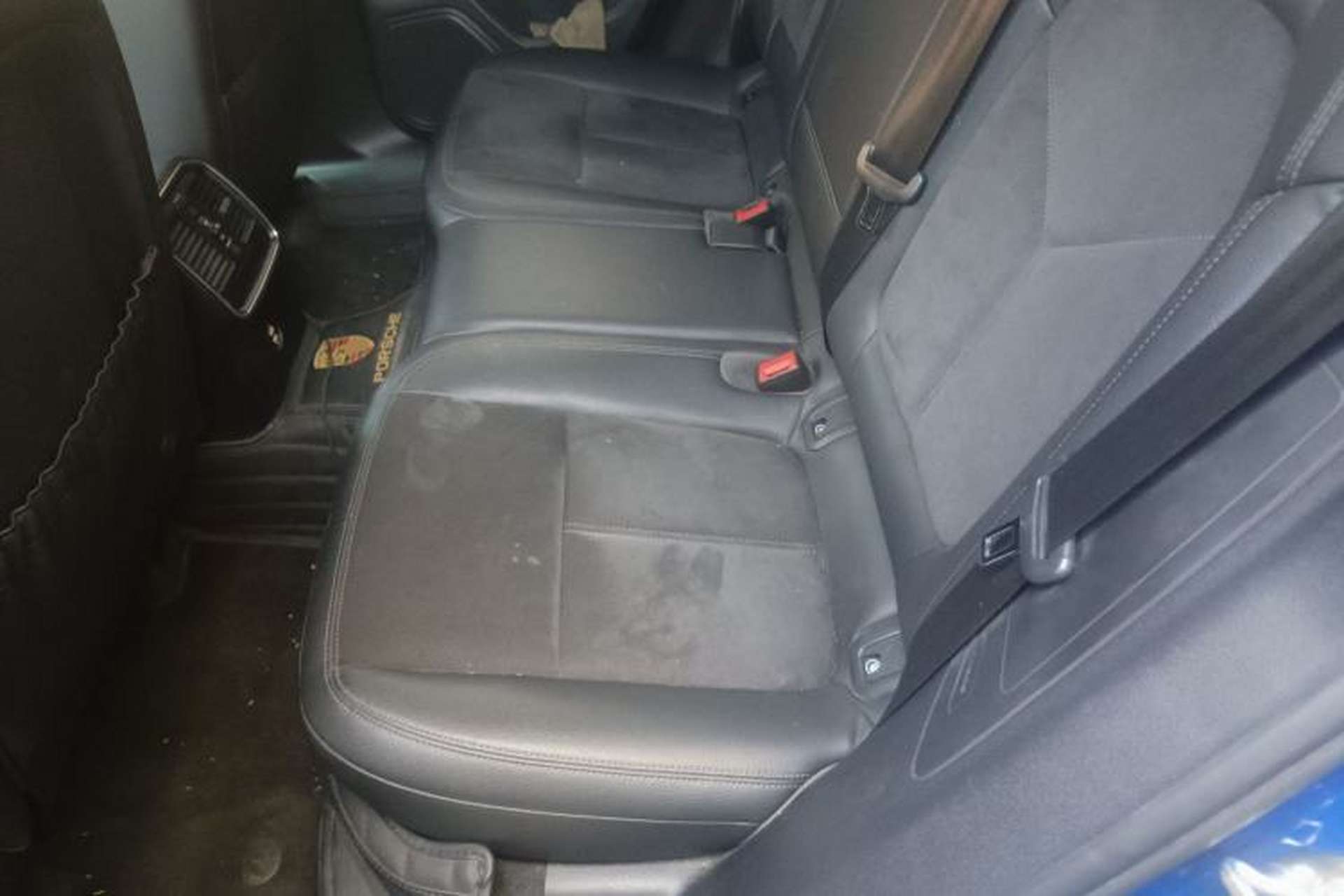 Used Porsche Macan 2020 Macan 2.0T Left Rear Seat