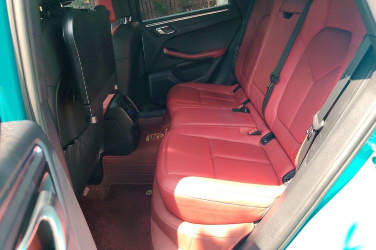 Used Porsche Macan 2020 Macan 2.0T Left Rear Seat