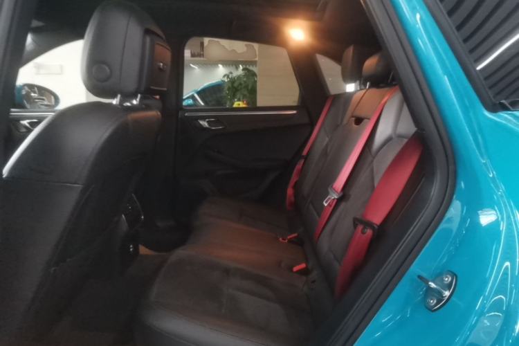 Used Porsche Macan 2020 Macan 2.0T Left Rear Seat