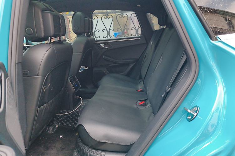 Used Porsche Macan 2020 Macan 2.0T Left Rear Seat
