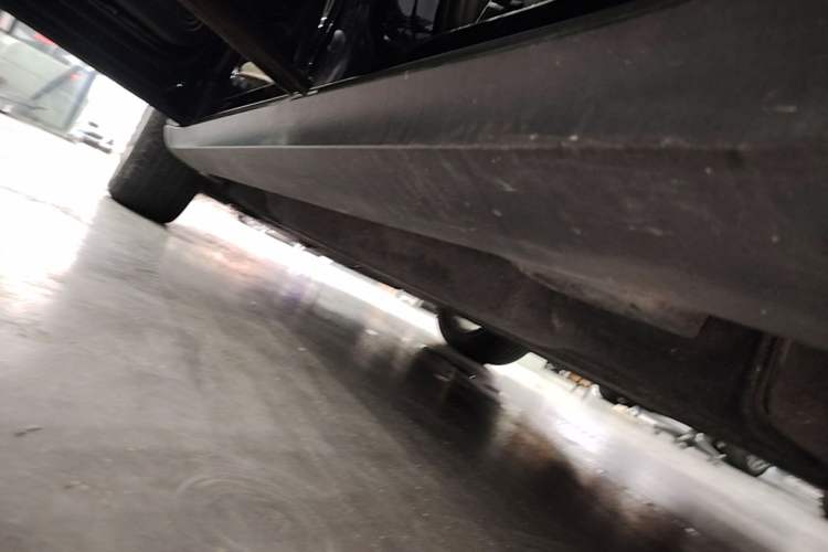 Used Porsche Macan 2020 Macan 2.0T Left Side Sill