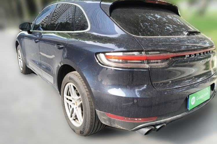 Used Porsche Macan 2020 Macan 2.0T Rear Left 45 Deg