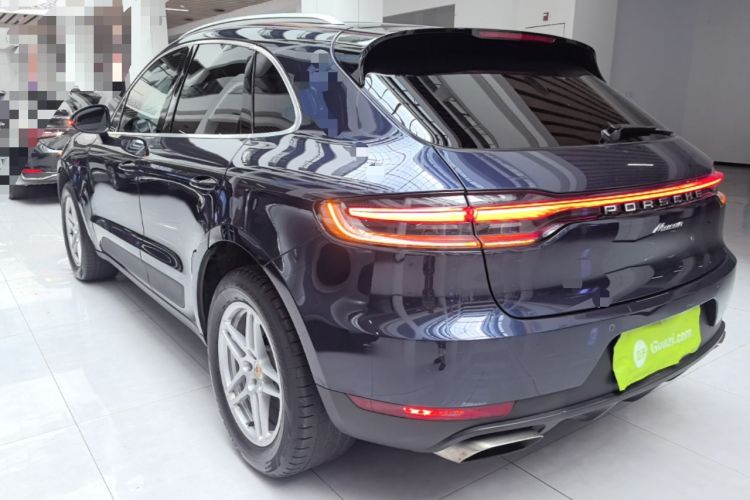 Used Porsche Macan 2020 Macan 2.0T Rear Left 45 Deg