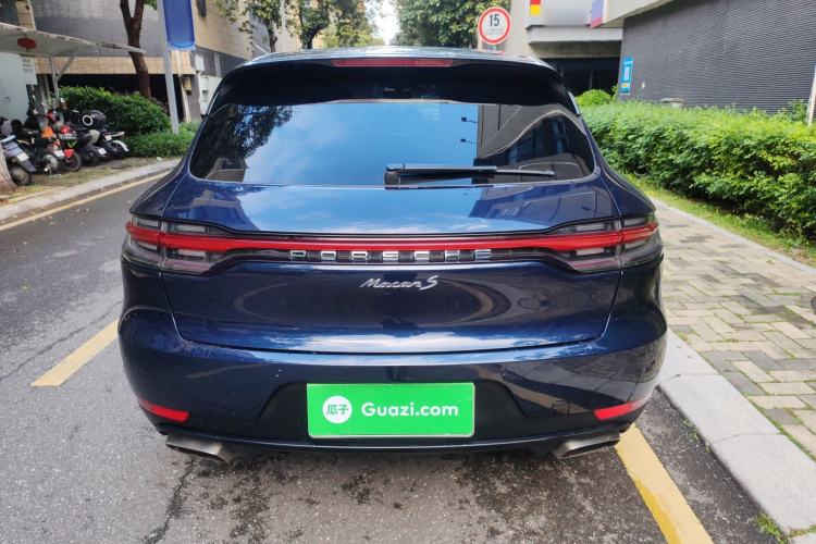 Used Porsche Macan 2020 Macan 2.0T Rear