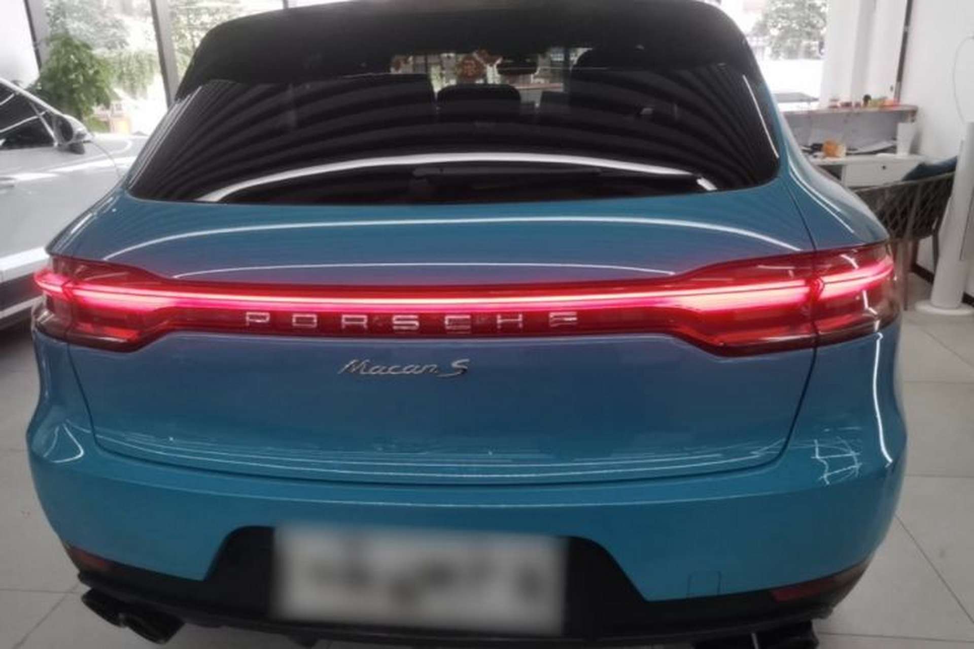 Used Porsche Macan 2020 Macan 2.0T Rear