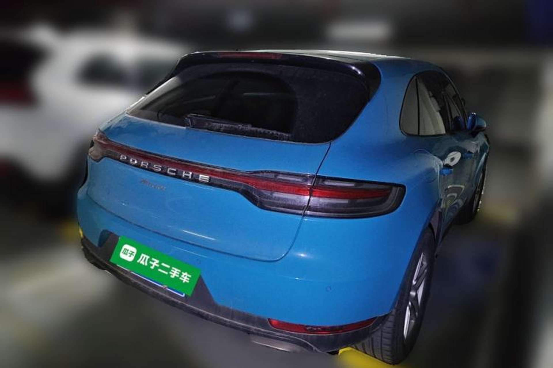 Used Porsche Macan 2020 Macan 2.0T Rear Right 45 Deg