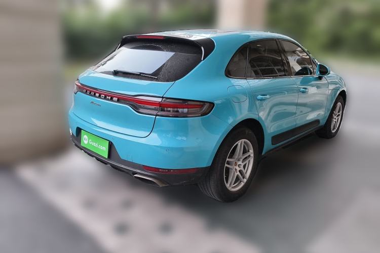 Used Porsche Macan 2020 Macan 2.0T Rear Right 45 Deg
