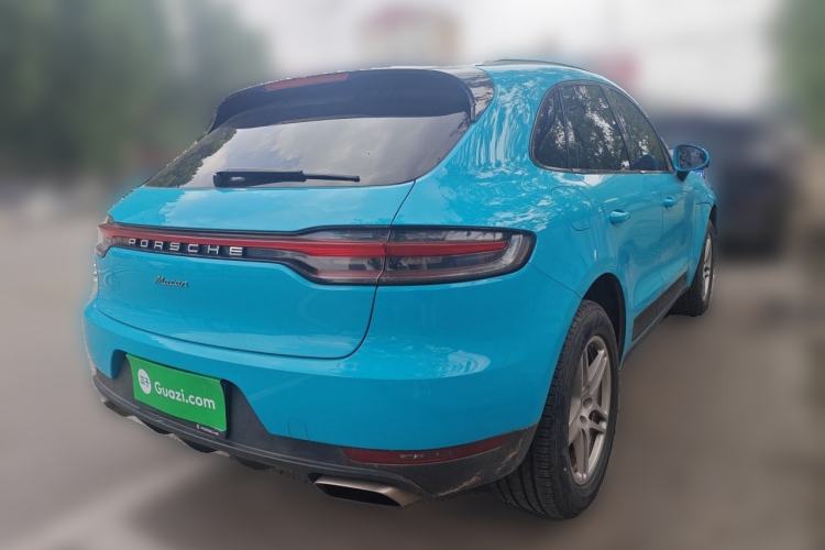 Used Porsche Macan 2020 Macan 2.0T Rear Right 45 Deg