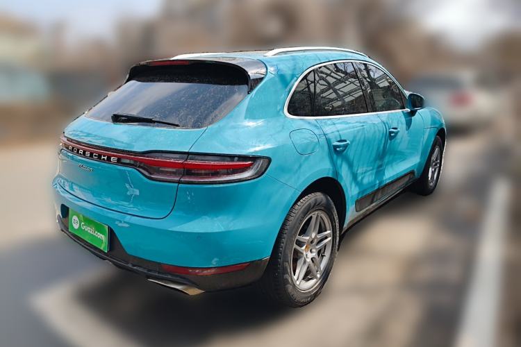 Used Porsche Macan 2020 Macan 2.0T Rear Right 45 Deg