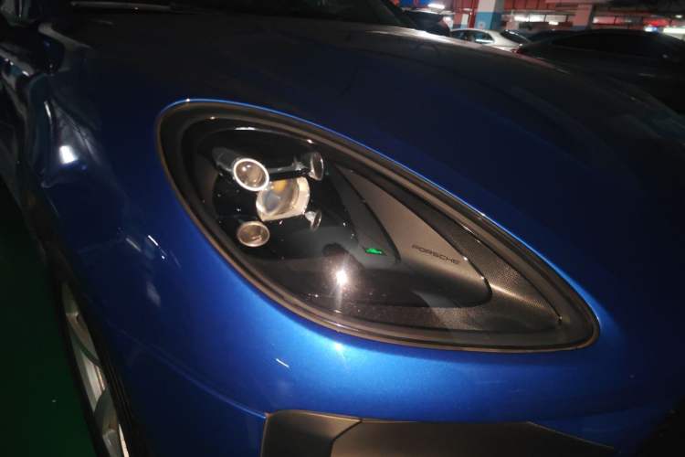 Used Porsche Macan 2020 Macan 2.0T Right Front Headlight