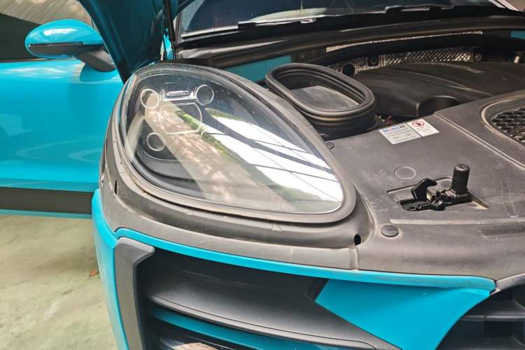 Used Porsche Macan 2020 Macan 2.0T Right Front Headlight