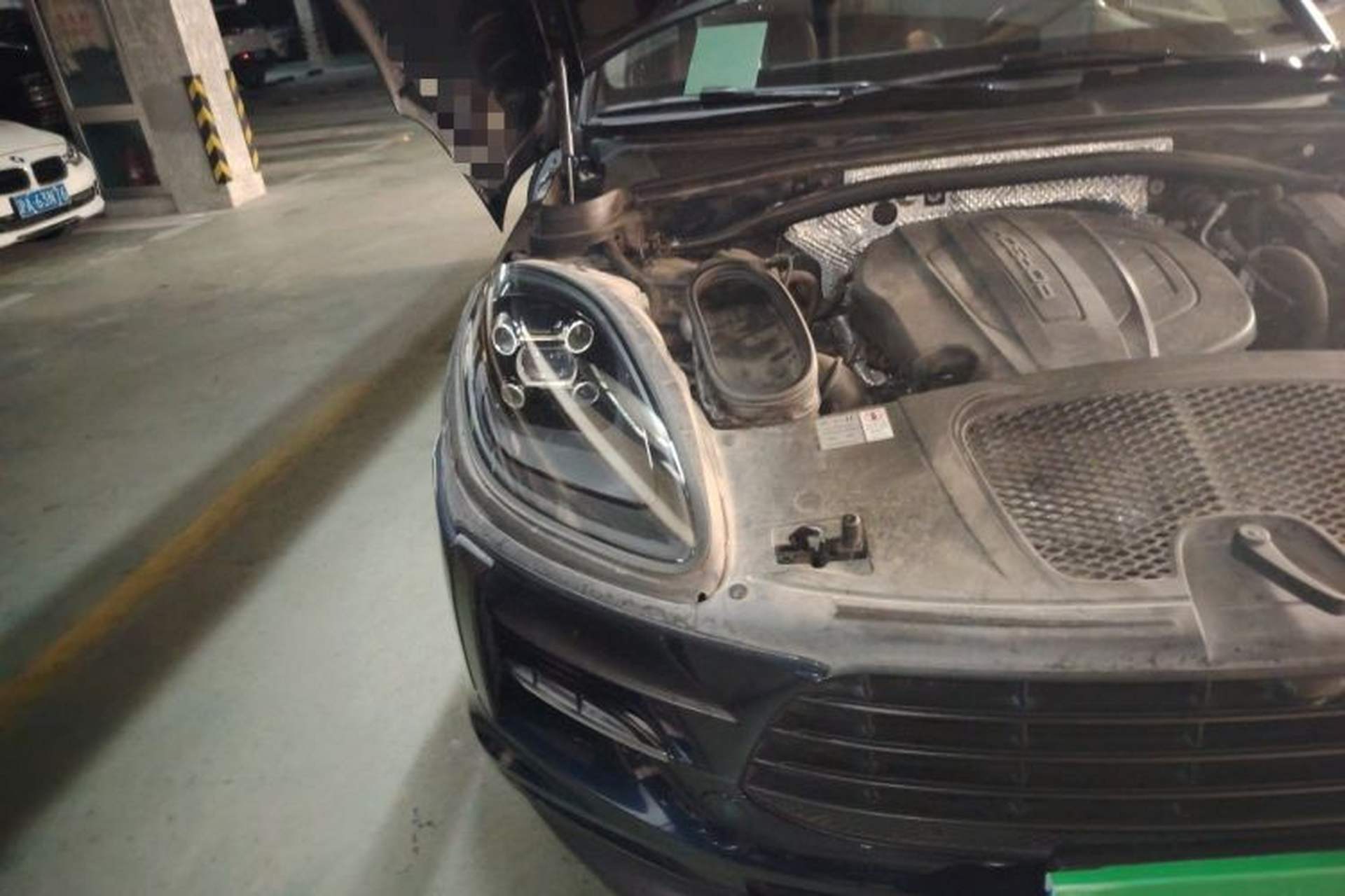 Used Porsche Macan 2020 Macan 2.0T Right Front Headlight