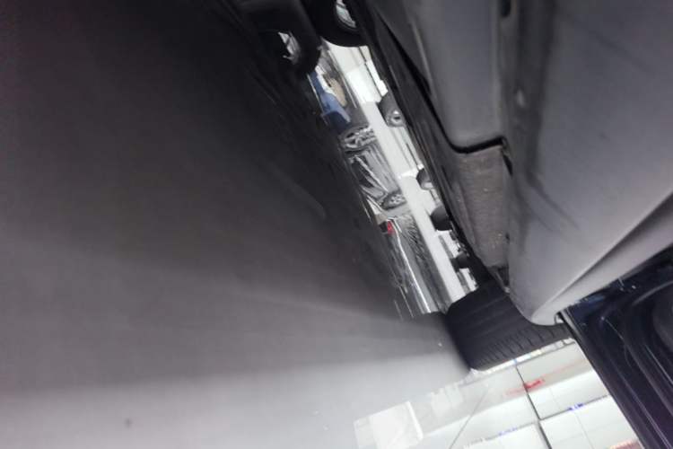 Used Porsche Macan 2020 Macan 2.0T Right Side Sill