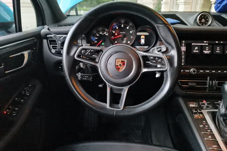 Used Porsche Macan 2020 Macan 2.0T Steering Wheel