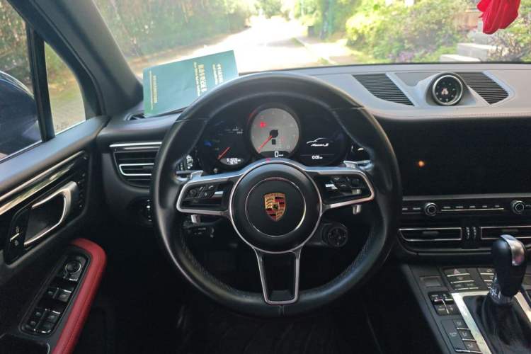 Used Porsche Macan 2020 Macan S 3.0T Steering Wheel