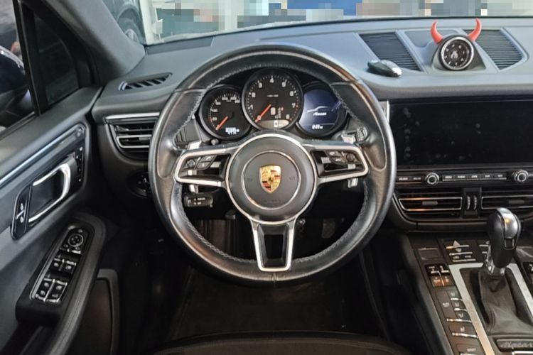 Used Porsche Macan 2020 Macan 2.0T Steering Wheel