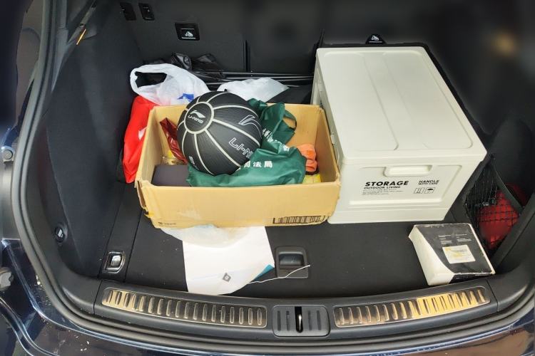 Used Porsche Macan 2020 Macan 2.0T Trunk