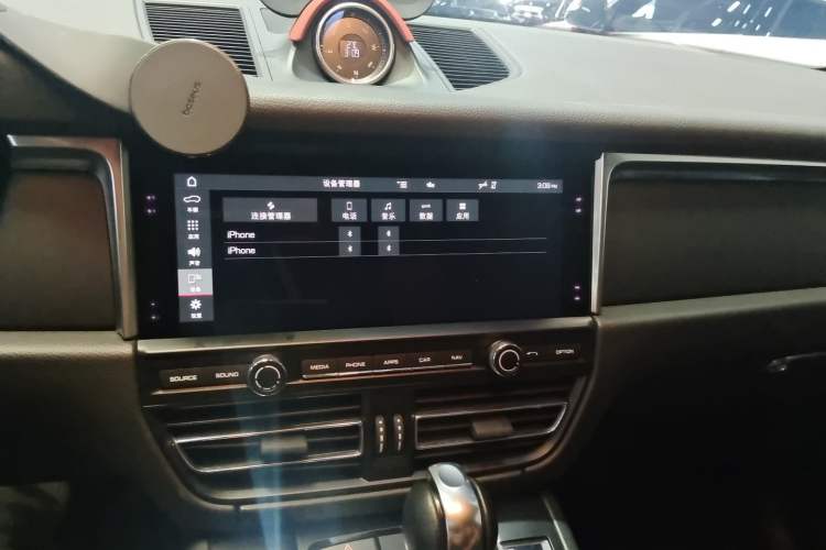 Used Porsche Macan 2020 Macan 2.0T Audio And AC Panel