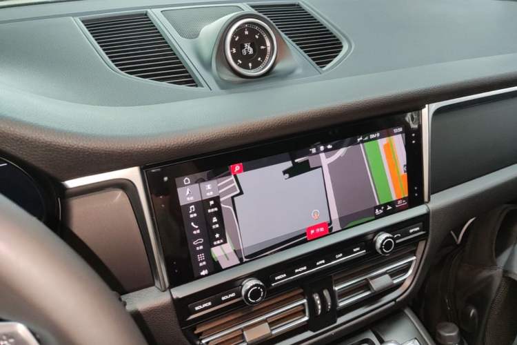 Used Porsche Macan 2020 Macan 2.0T Audio And AC Panel