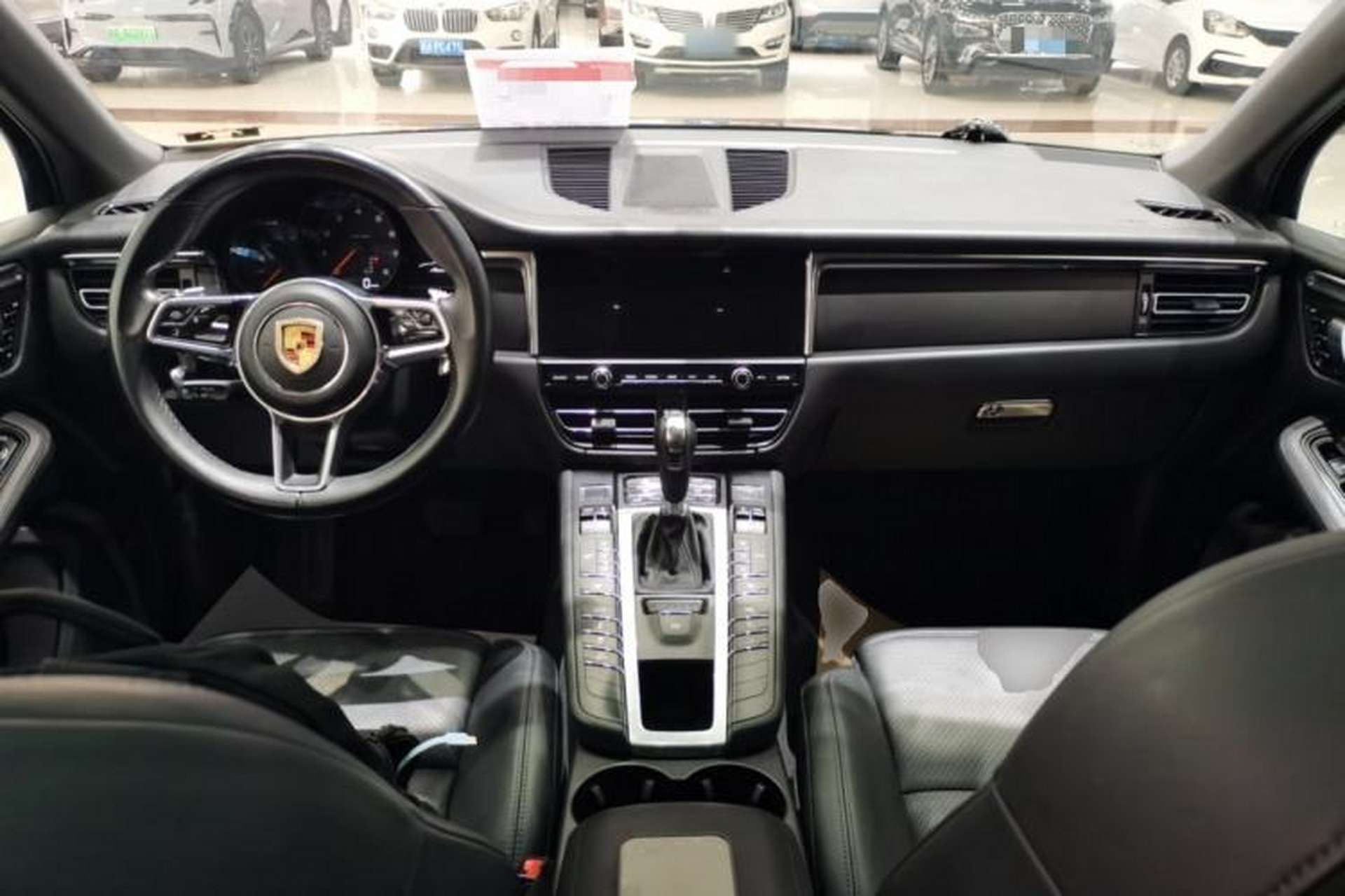 Used Porsche Macan 2020 Macan 2.0T Center Console