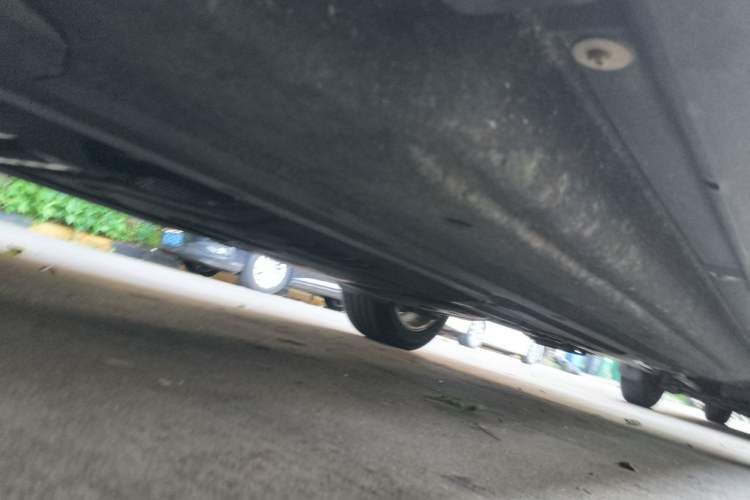 Used Porsche Macan 2020 Macan 2.0T Chassis Front Left