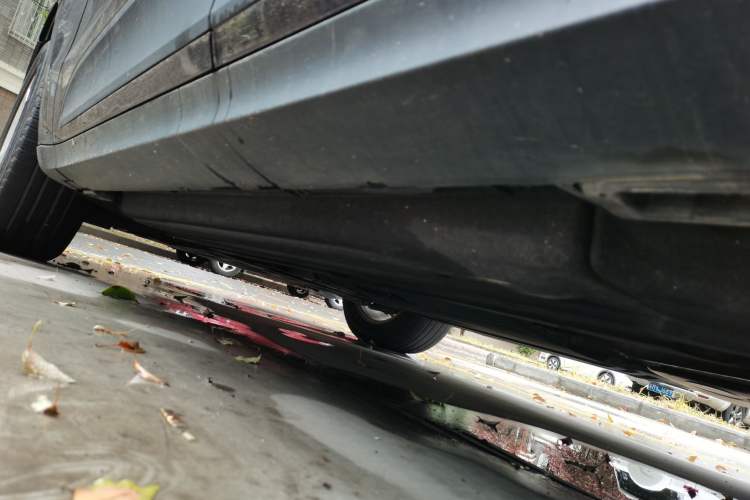 Used Porsche Macan 2020 Macan 2.0T Chassis Rear Left