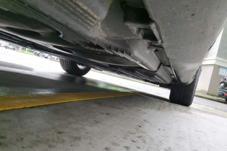 Used Porsche Macan 2020 Macan 2.0T Chassis Rear Right