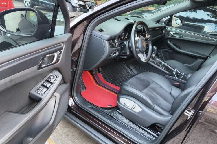 Used Porsche Macan 2020 Macan 2.0T Driver Seat