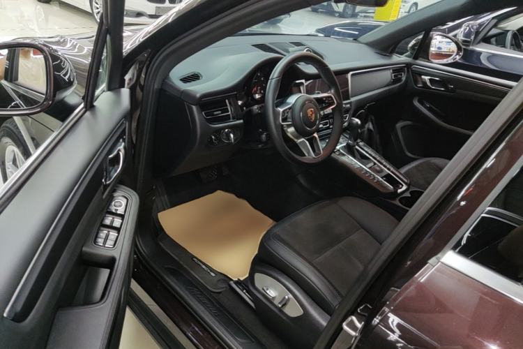 Used Porsche Macan 2020 Macan 2.0T Driver Seat