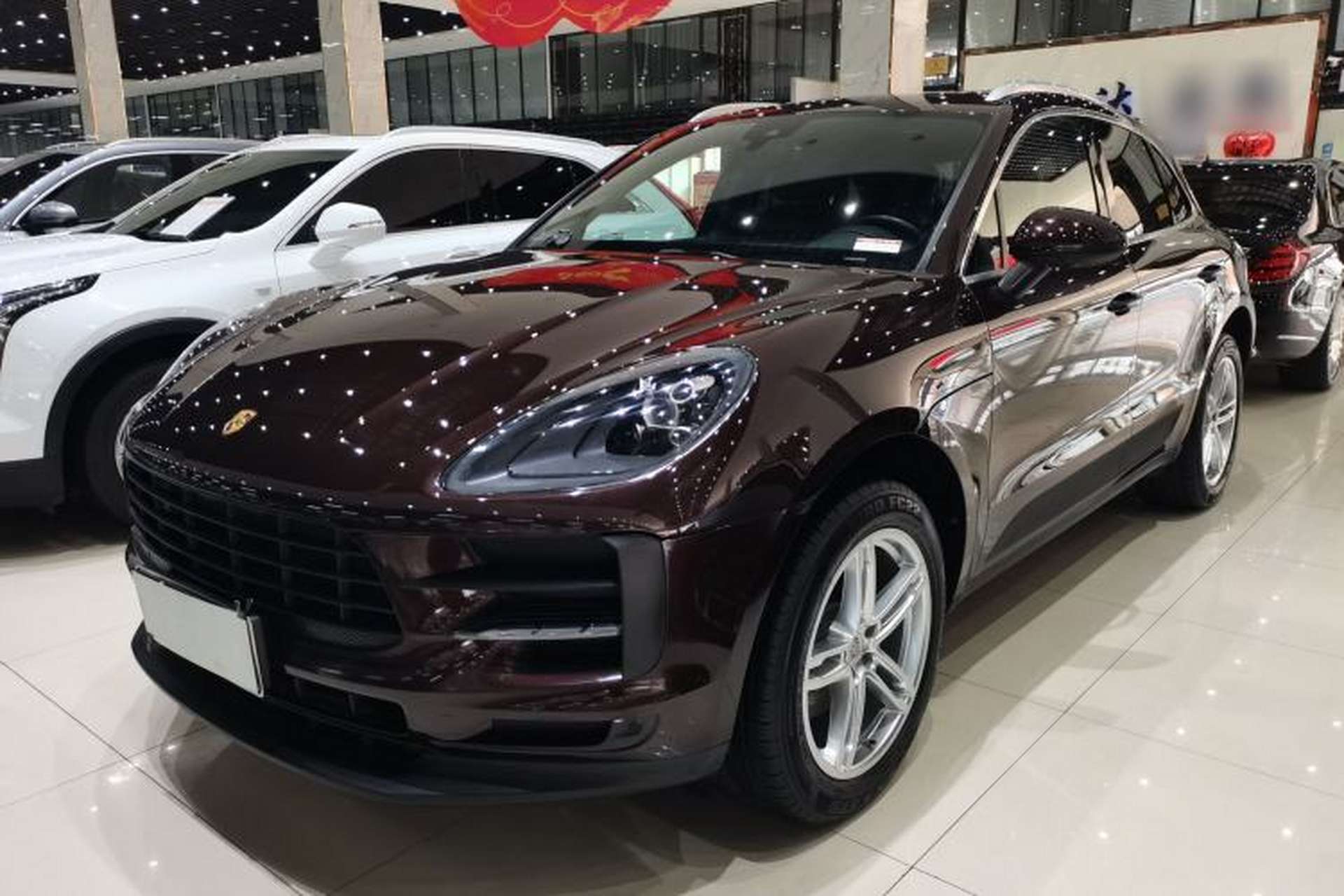 Used Porsche Macan 2020 Macan 2.0T Front Left 45 Deg