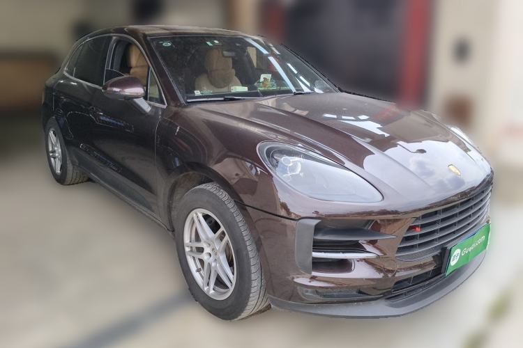 Used Porsche Macan 2020 Macan 2.0T Front Right 45 Deg