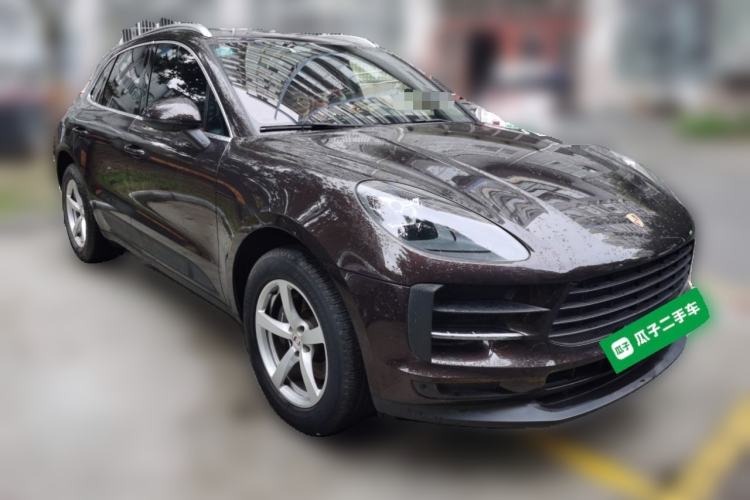 Used Porsche Macan 2020 Macan 2.0T Front Right 45 Deg