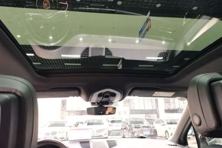 Used Porsche Macan 2020 Macan 2.0T Headliner