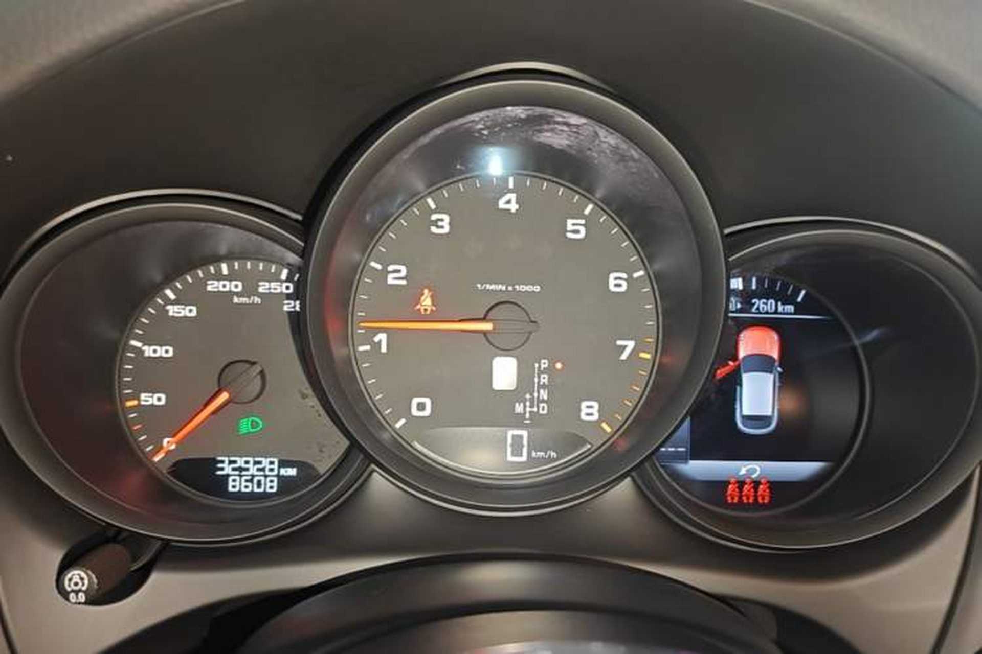 Used Porsche Macan 2020 Macan 2.0T Instrument Cluster