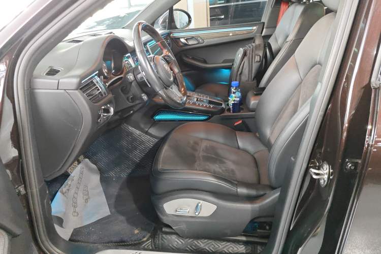Used Porsche Macan 2020 Macan S 3.0T Left Front Seat