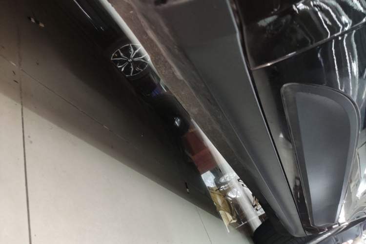 Used Porsche Macan 2020 Macan 2.0T Left Side Sill