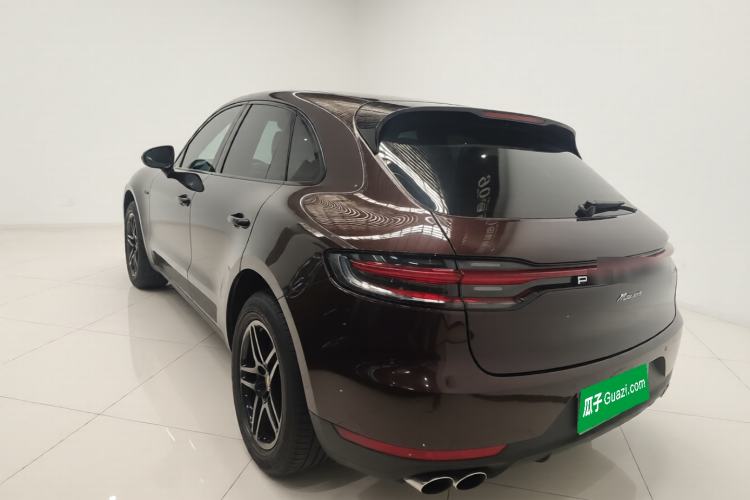 Used Porsche Macan 2020 Macan 2.0T Rear Left 45 Deg