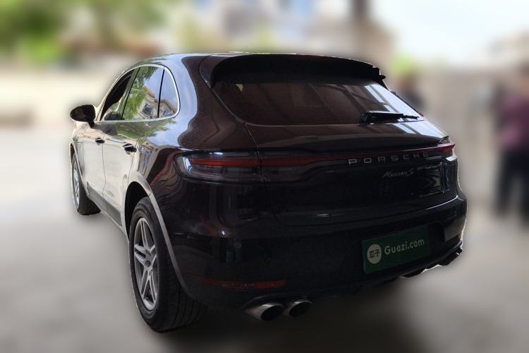 Used Porsche Macan 2020 Macan 2.0T Rear Left 45 Deg