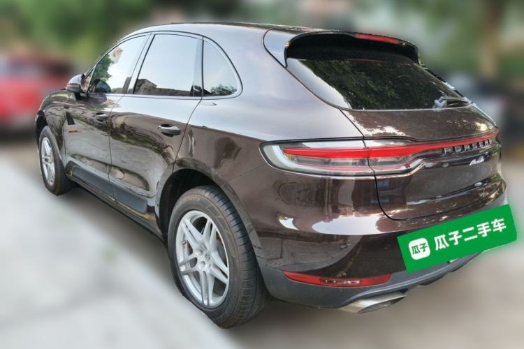 Used Porsche Macan 2020 Macan 2.0T Rear Left 45 Deg
